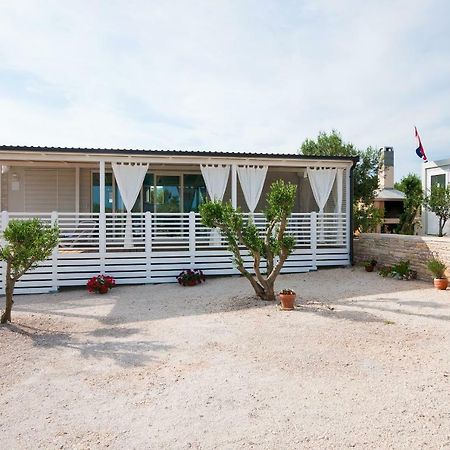 Camp San Antonio Biograd Na Moru Exterior foto